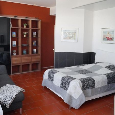 Studio-Apartment - Einraumwohnung Cuxhaven Куксхавен Екстериор снимка
