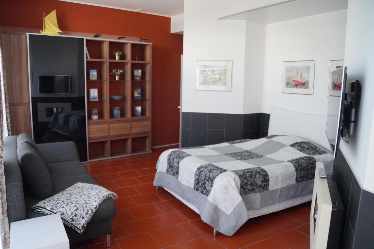 Studio-Apartment - Einraumwohnung Cuxhaven Куксхавен Екстериор снимка